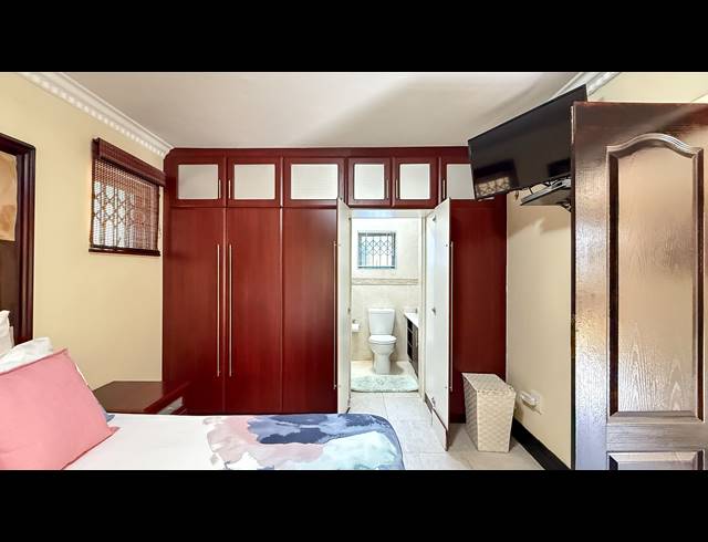 4 BEDROOM HOUSE FOR SALE IN BALLITO CENTRAL